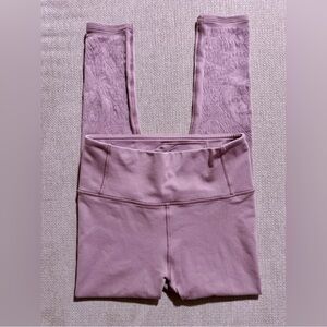 Lululemon Reveal Crop Zen Expression Leggings – Mauve, Size 6 ✨
